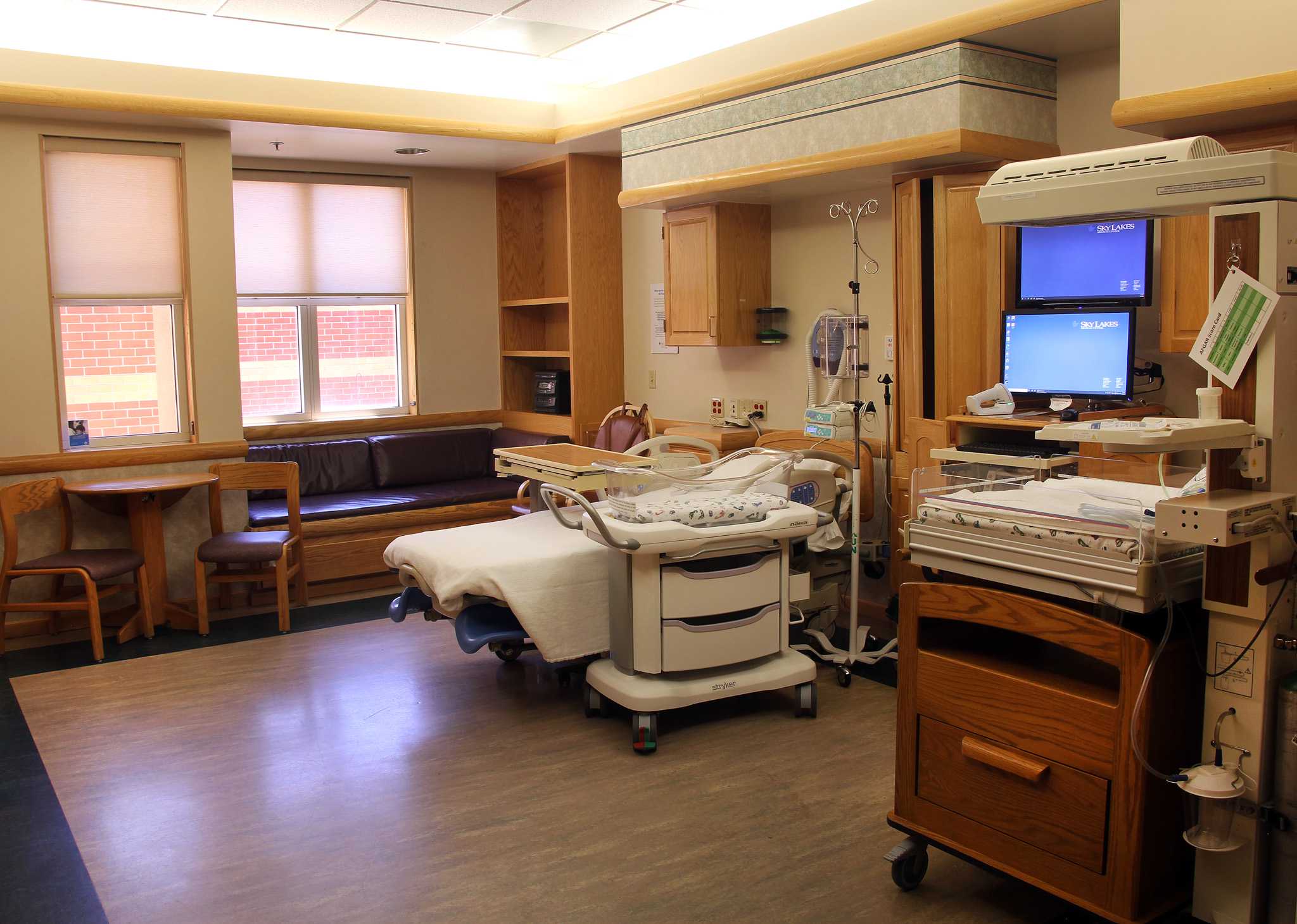 杭州做第三代试管代生包儿子价格不便宜，内附成功率介绍