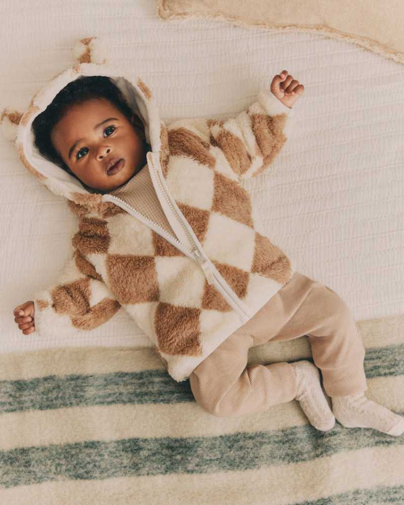 包成功代生价格促排卵泡8个正常吗，包成功代生价格促排中8个卵泡正常吗